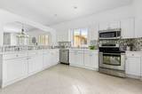 9142 Bay Point Circle - Photo 10