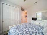 10095 Oak Tree Circle - Photo 19
