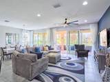 10095 Oak Tree Circle - Photo 7
