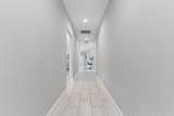 525 12th Avenue - Photo 4
