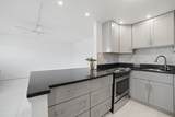 51 Markham C - Photo 2