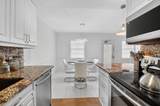 3085 Exeter - Photo 16