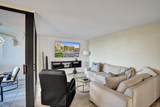 2455 Lindell Boulevard - Photo 11