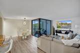 2455 Lindell Boulevard - Photo 18