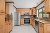 9709 Sunny Isle Circle - Photo 15