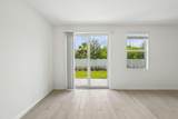 608 Salisbury Circle - Photo 9