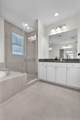 16121 Oakview Drive - Photo 32