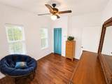 429 Greenbriar Drive - Photo 17