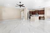 10293 Medicis - Photo 12
