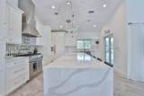 713 Forsyth Street - Photo 12