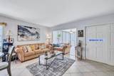 305 Congressional Way - Photo 10