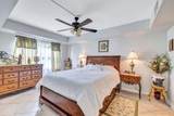 305 Congressional Way - Photo 14