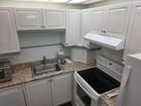 15 Markham - Photo 7