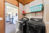 542 Saunders Street - Photo 15
