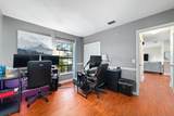 542 Saunders Street - Photo 8