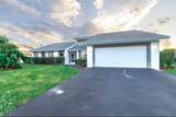 2060 Amesbury Circle - Photo 15