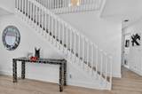 10401 Lake Vista Circle - Photo 10