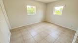 200 Croton Avenue - Photo 11