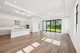 2157 Mosaic Boulevard - Photo 10