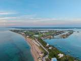 6854 Isle Way - Photo 9