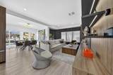 11 Castle Harbor Isle Drive - Photo 18