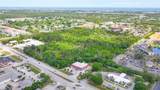 4527 Babcock Street - Photo 12