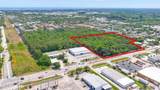 4527 Babcock Street - Photo 4