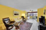 10123 Sunrise Lakes Boulevard - Photo 4