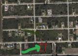 2711 68th Street - Photo 2