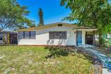 1236 7th Ter - Photo 2