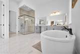 15938 Pendio Dr - Photo 14