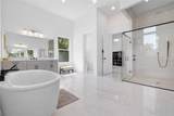 15938 Pendio Dr - Photo 17