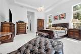 15938 Pendio Dr - Photo 22