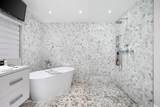 3010 43 ST - Photo 12