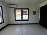 1614 Harrison St - Photo 2
