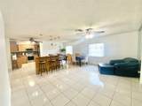 1104 Pinehurst - Photo 14