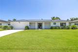 832 Appleby St - Photo 3