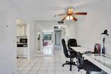 3038 Berkshire B - Photo 4