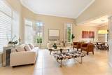 2527 Montclaire Cir - Photo 3