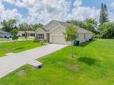 2901 Boxwood Circle - Photo 3