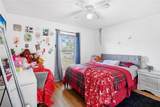 1122 Floresta Dr - Photo 8