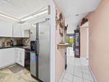 2840 Somerset Dr - Photo 5