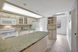 917 16th Avenue - Photo 4