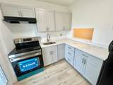 981 Hillcrest Court - Photo 2