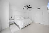 475 Brickell Avenue - Photo 17