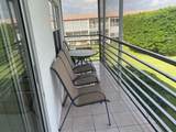 117 Brighton C - Photo 2