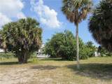 239 Hibiscus Avenue - Photo 4