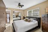 3020 Islewood D - Photo 16