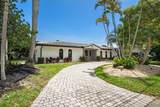 5570 26 Avenue - Photo 3