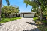 5570 26 Avenue - Photo 4
